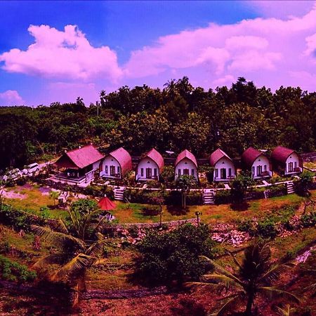 Sebrang Hills Bungalow Toyapakeh 外观 照片