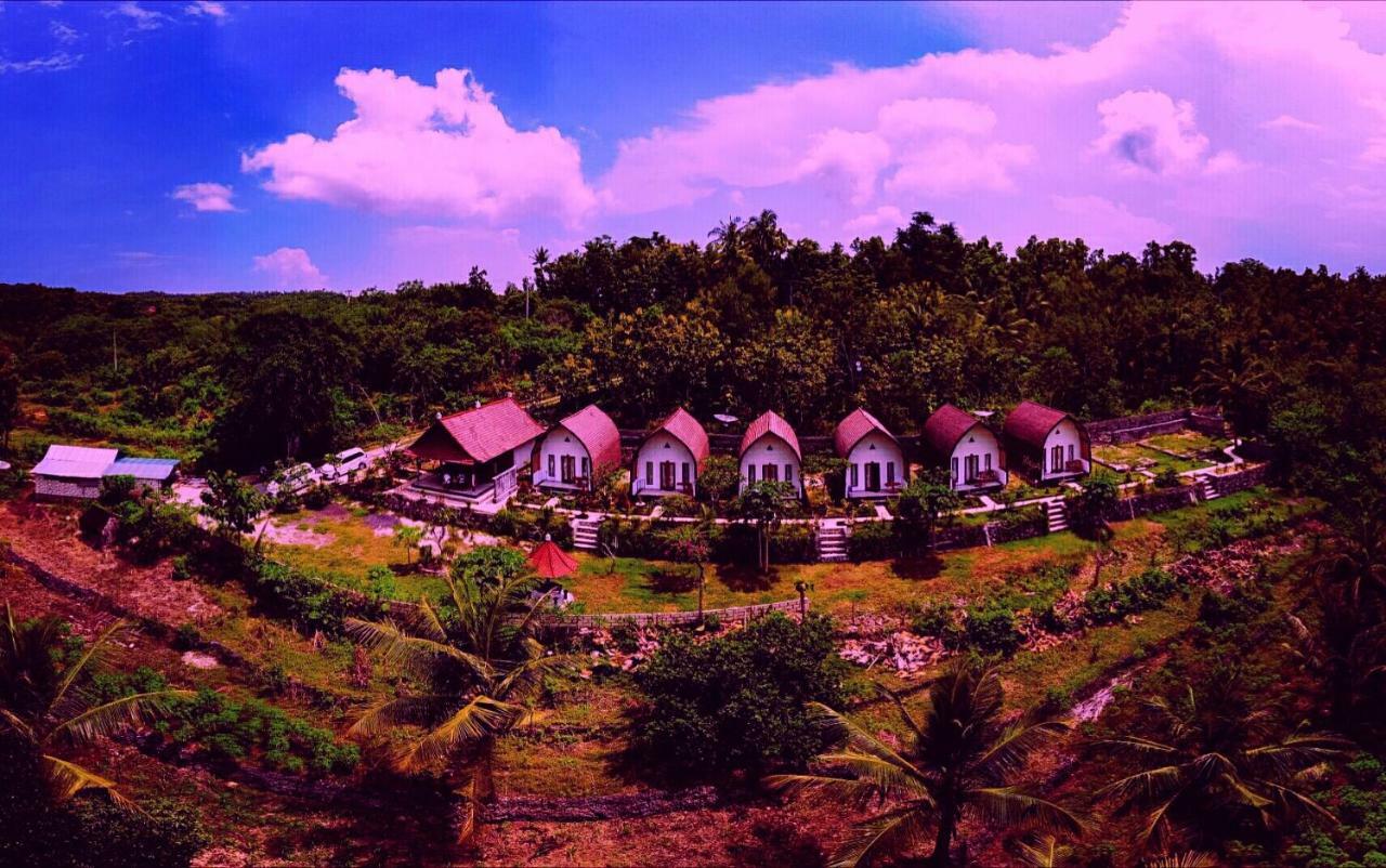 Sebrang Hills Bungalow Toyapakeh 外观 照片